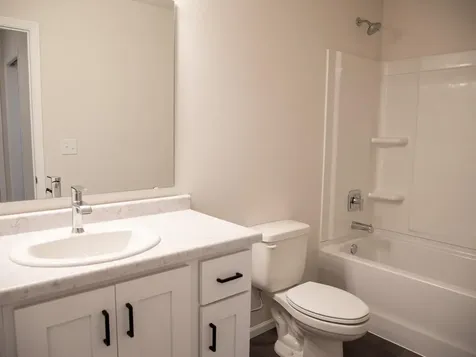 6704 Meadow View Drive S Fargo ND 58104