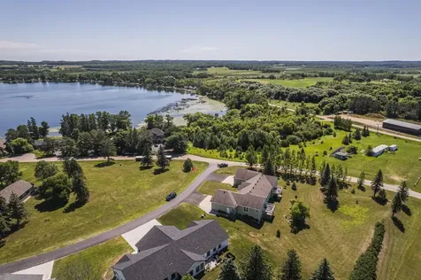 20623 County Highway 21 Detroit Lakes MN 56501