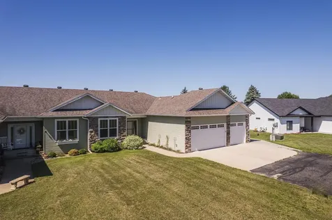 20623 County Highway 21 Detroit Lakes MN 56501