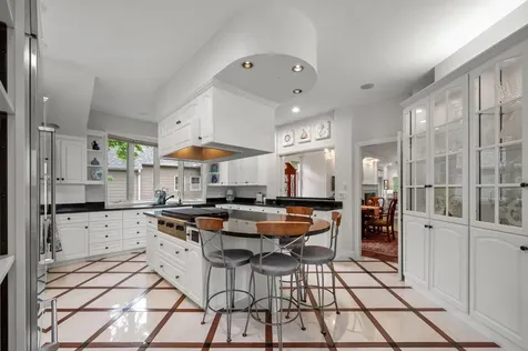 23760 Lawtonka Drive Excelsior MN 55331
