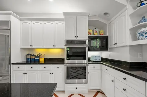 23760 Lawtonka Drive Excelsior MN 55331