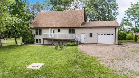 9961 Abert Avenue NE Monticello MN 55362