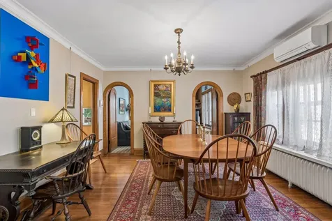 4904 Thomas Avenue S Minneapolis MN 55410