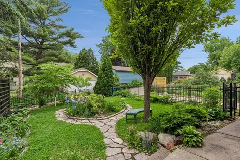 4904 Thomas Avenue S Minneapolis MN 55410