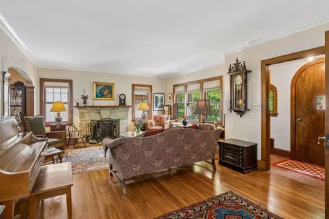 4904 Thomas Avenue S Minneapolis MN 55410