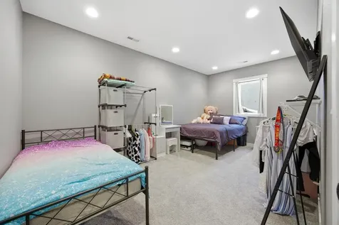 1465 Shawnas Place S Fargo ND 58104