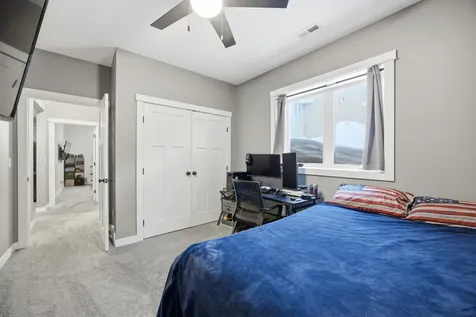 1465 Shawnas Place S Fargo ND 58104