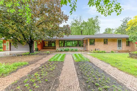 2217 Oakview Lane N Plymouth MN 55441