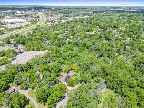 2217 Oakview Lane N Plymouth MN 55441