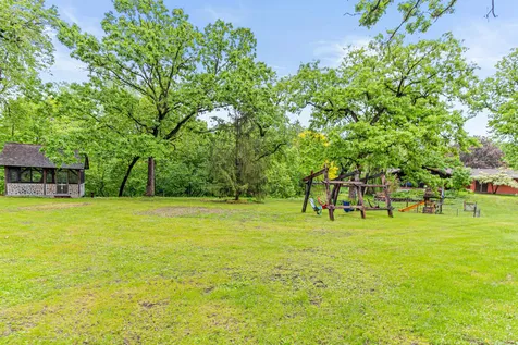 2217 Oakview Lane N Plymouth MN 55441