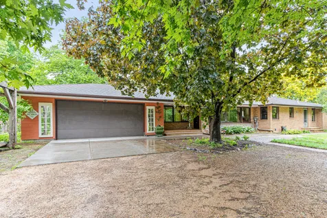 2217 Oakview Lane N Plymouth MN 55441