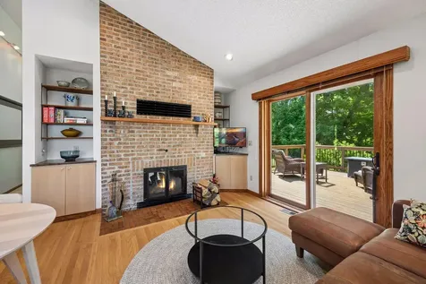 4400 Shady Lane Mound MN 55364