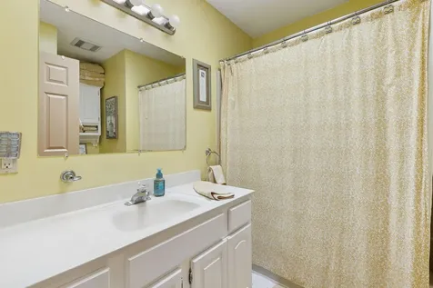 9217 W River Road Brooklyn Park MN 55444
