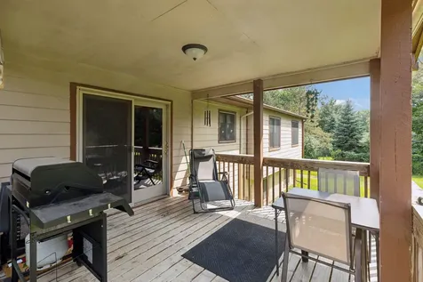 9217 W River Road Brooklyn Park MN 55444