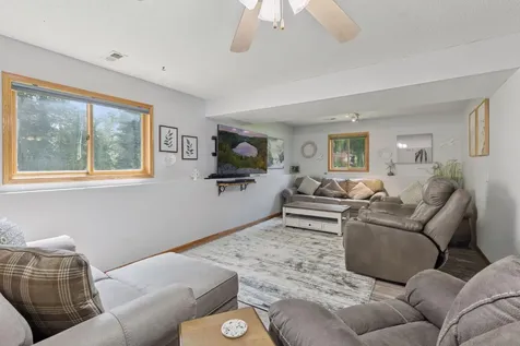 9217 W River Road Brooklyn Park MN 55444