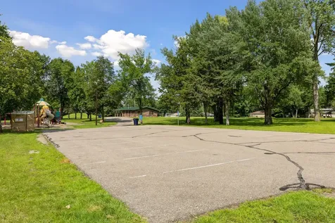 9217 W River Road Brooklyn Park MN 55444