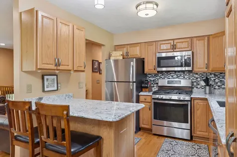 9217 W River Road Brooklyn Park MN 55444