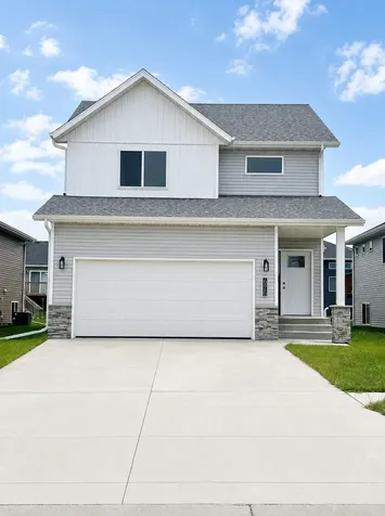6826 Thomas Street Horace ND 58047