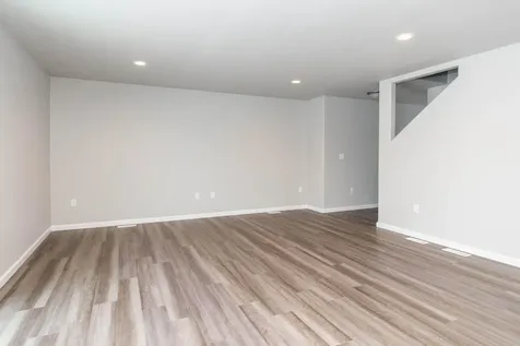 6826 Thomas Street Horace ND 58047