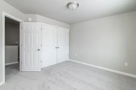 6826 Thomas Street Horace ND 58047