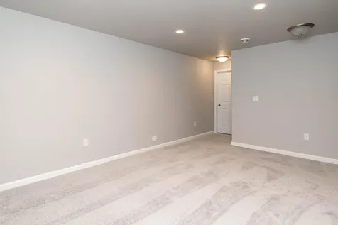 6826 Thomas Street Horace ND 58047