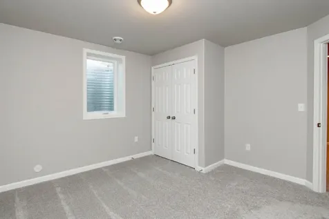 6826 Thomas Street Horace ND 58047