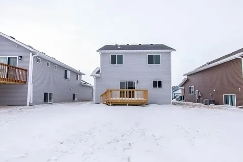 6826 Thomas Street Horace ND 58047