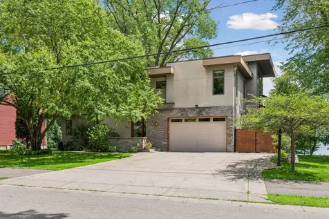 410 Mccarrons Boulevard N Roseville MN 55113