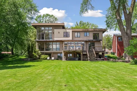 410 Mccarrons Boulevard N Roseville MN 55113