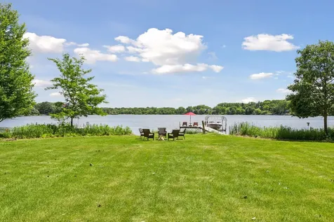 410 Mccarrons Boulevard N Roseville MN 55113