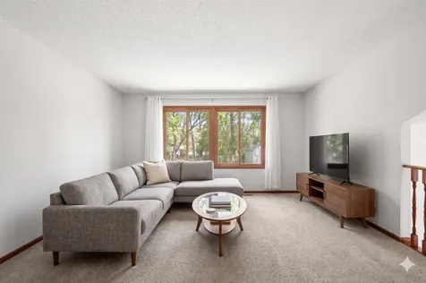 9419 James Avenue N Brooklyn Park MN 55444