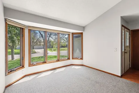 9419 James Avenue N Brooklyn Park MN 55444