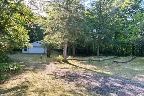 9410 Pine Lake Road Iron River WI 54847