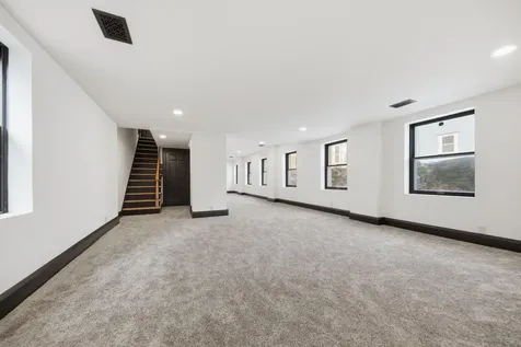 53 Irvine Park Saint Paul MN 55102