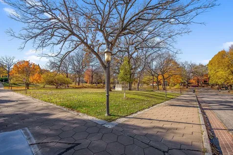 53 Irvine Park Saint Paul MN 55102