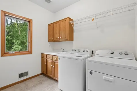 1540 Viewcrest Lane Burnsville MN 55337