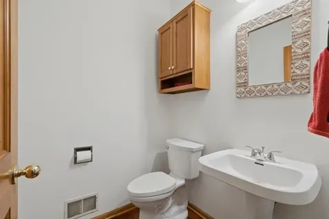 1540 Viewcrest Lane Burnsville MN 55337