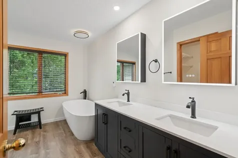 1540 Viewcrest Lane Burnsville MN 55337
