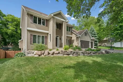 1540 Viewcrest Lane Burnsville MN 55337