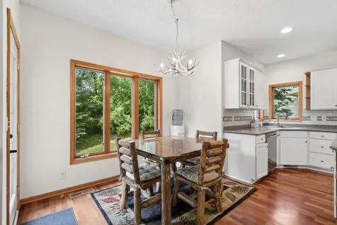 1540 Viewcrest Lane Burnsville MN 55337