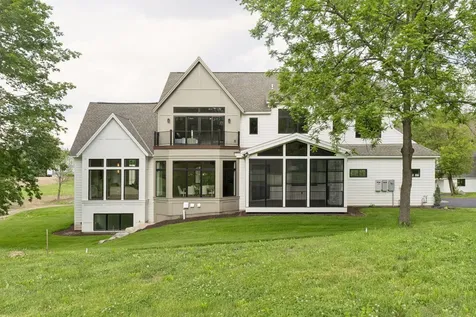 285 North Shore Drive Minnetrista MN 55364