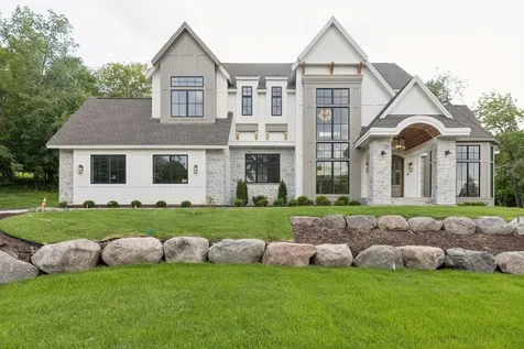 285 North Shore Drive Minnetrista MN 55364