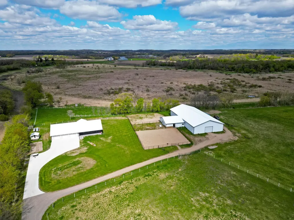 2253 Mitchell Avenue NW Annandale MN 55302
