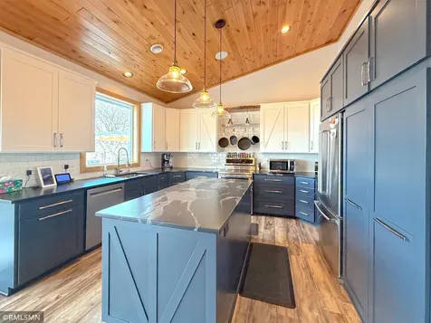 2253 Mitchell Avenue NW Annandale MN 55302