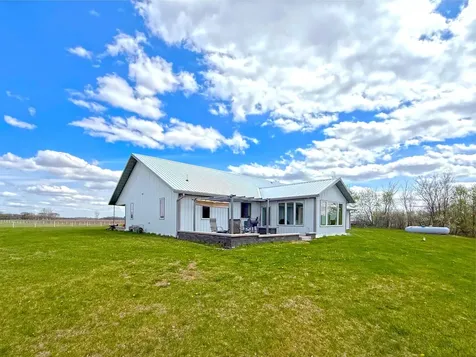 2253 Mitchell Avenue NW Annandale MN 55302