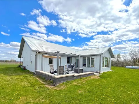 2253 Mitchell Avenue NW Annandale MN 55302