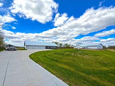 2253 Mitchell Avenue NW Annandale MN 55302