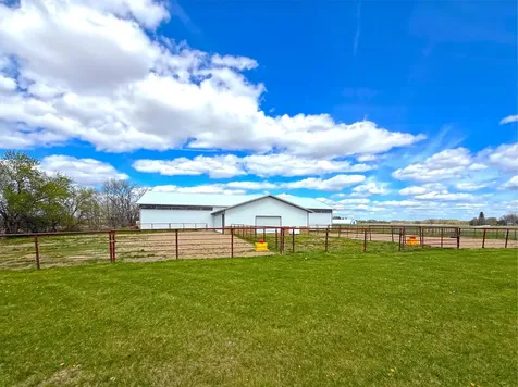 2253 Mitchell Avenue NW Annandale MN 55302