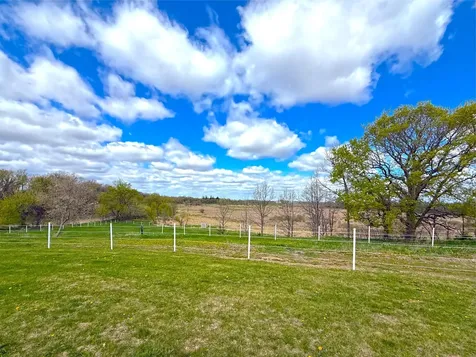 2253 Mitchell Avenue NW Annandale MN 55302