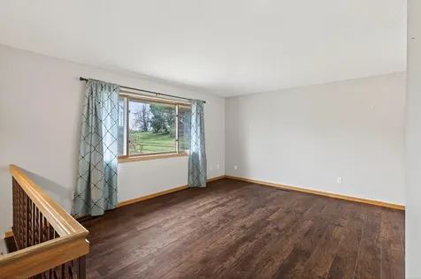 7275 Pontiac Circle Chanhassen MN 55317